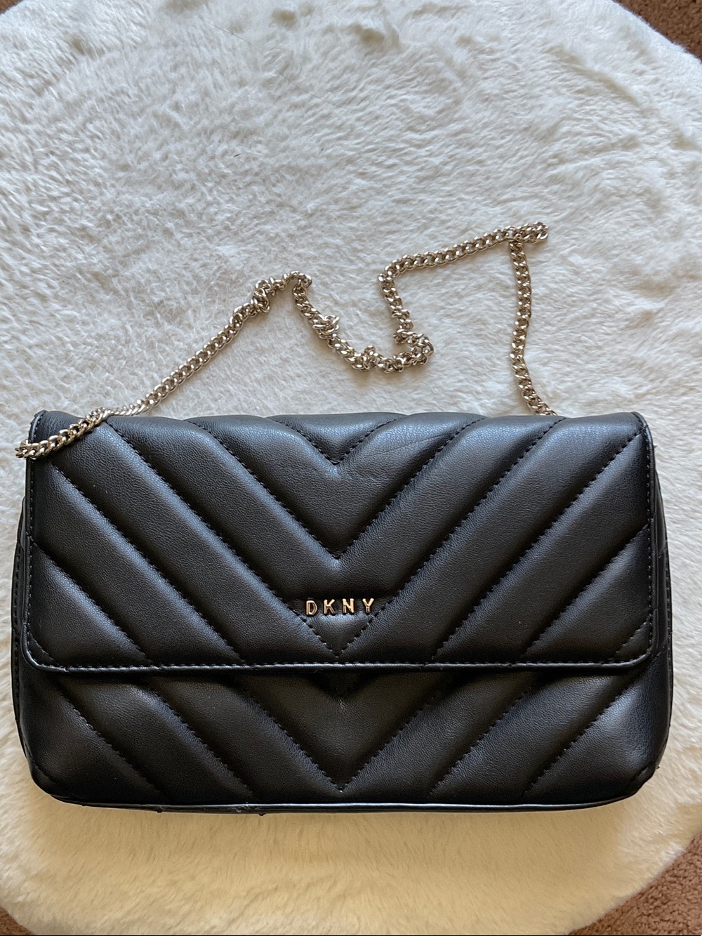 DKNY Black Quilted Chain-Strap Crossbody Bag